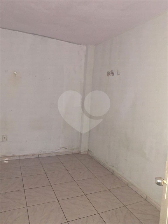 TERRENO  NO TUCURUVI  COM 184 M2 -+COM CASA VELHA PROXIMO AO METRO 