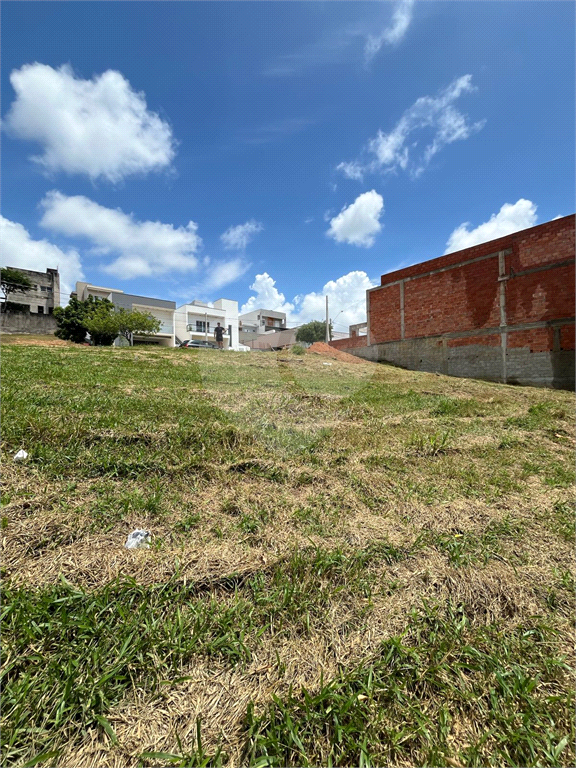 Terreno à venda, 250m² - Foto 1