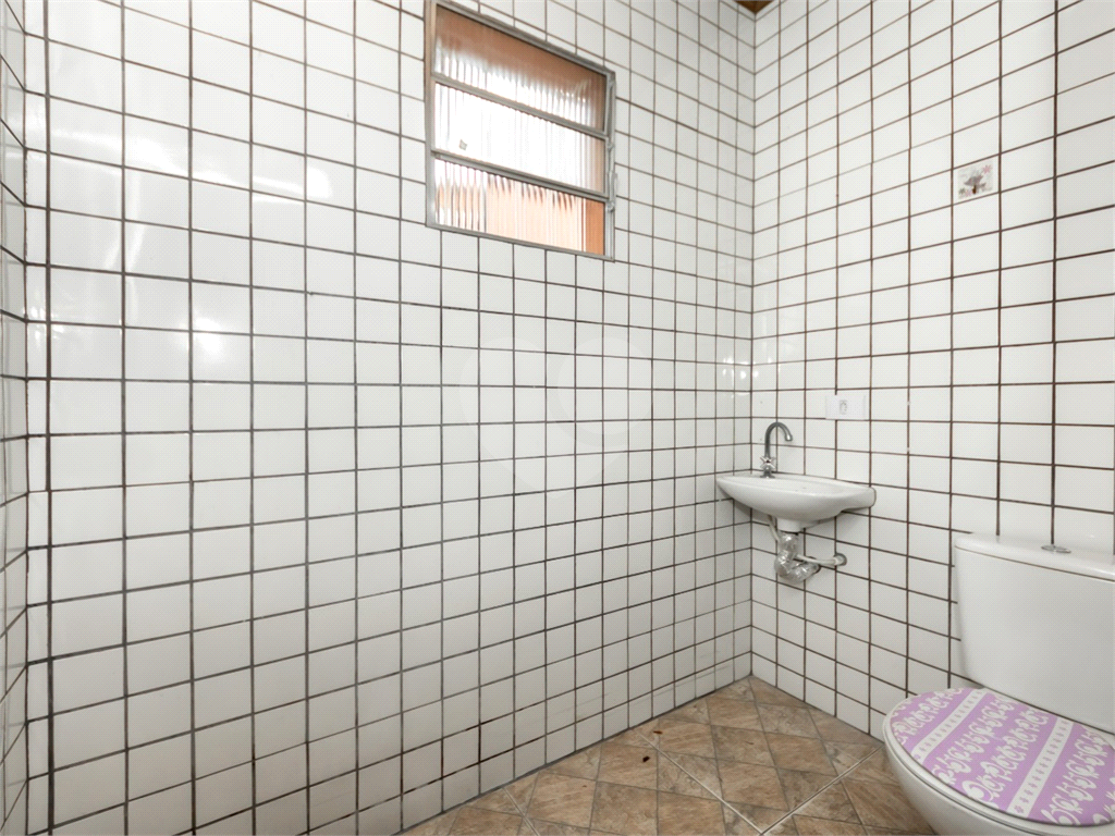 Casa à venda com 3 dormitórios e 2 suítes em Santana, próximo à Av. Braz Leme
