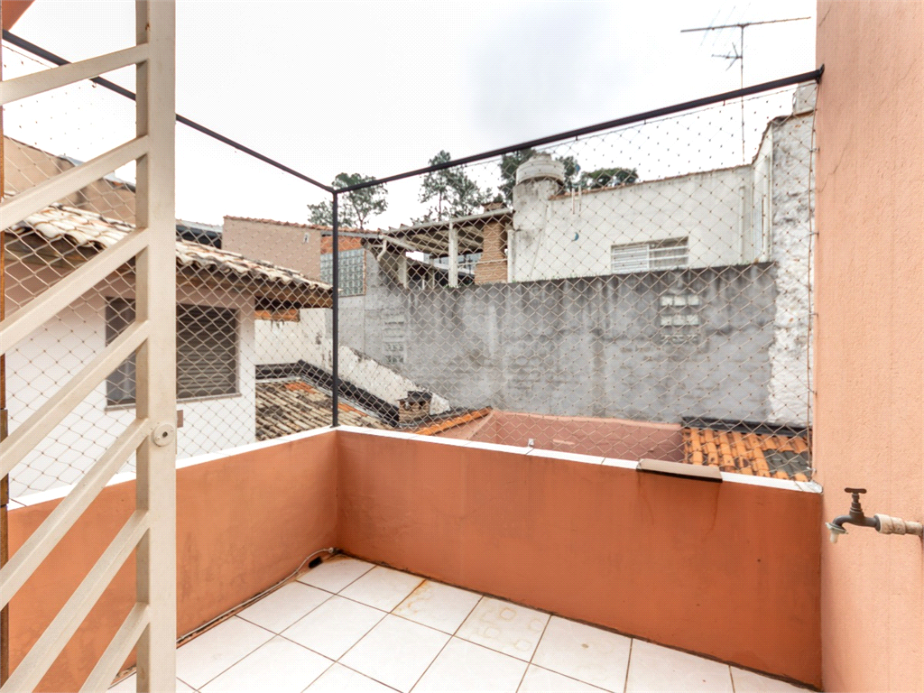 Casa à venda com 3 dormitórios e 2 suítes em Santana, próximo à Av. Braz Leme