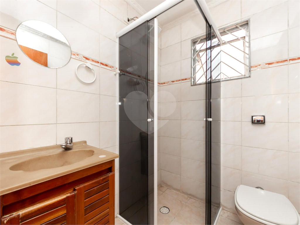 Casa à venda com 3 dormitórios e 2 suítes em Santana, próximo à Av. Braz Leme