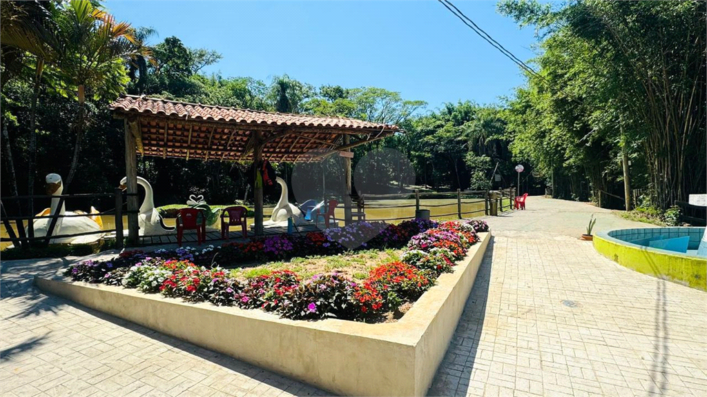 Terreno para venda na Cidade de Artur Nogueira em condomínio fechado.
