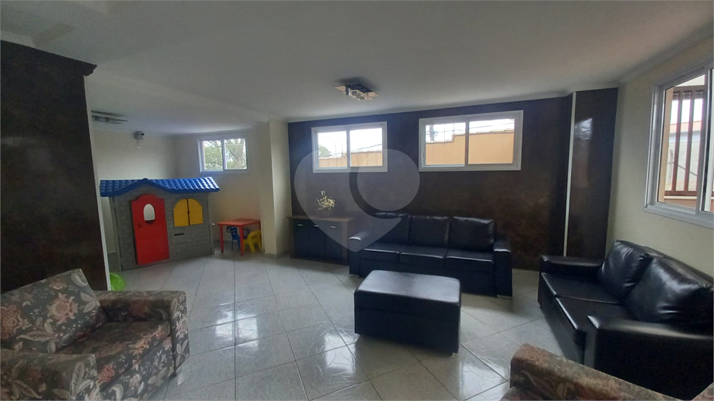 Apartamento à venda com 2 quartos, 68m² - Foto 4