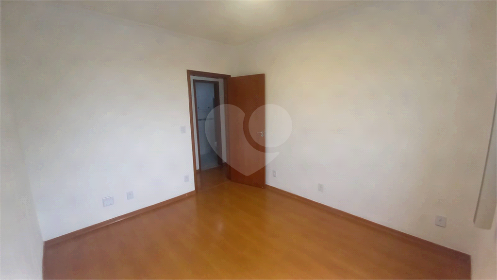 Apartamento à venda com 2 quartos, 68m² - Foto 17
