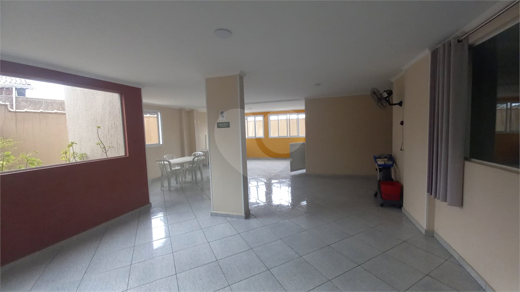 Apartamento à venda com 2 quartos, 68m² - Foto 5