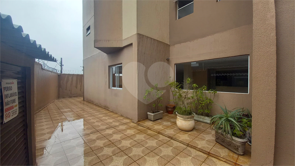 Apartamento à venda com 2 quartos, 68m² - Foto 7