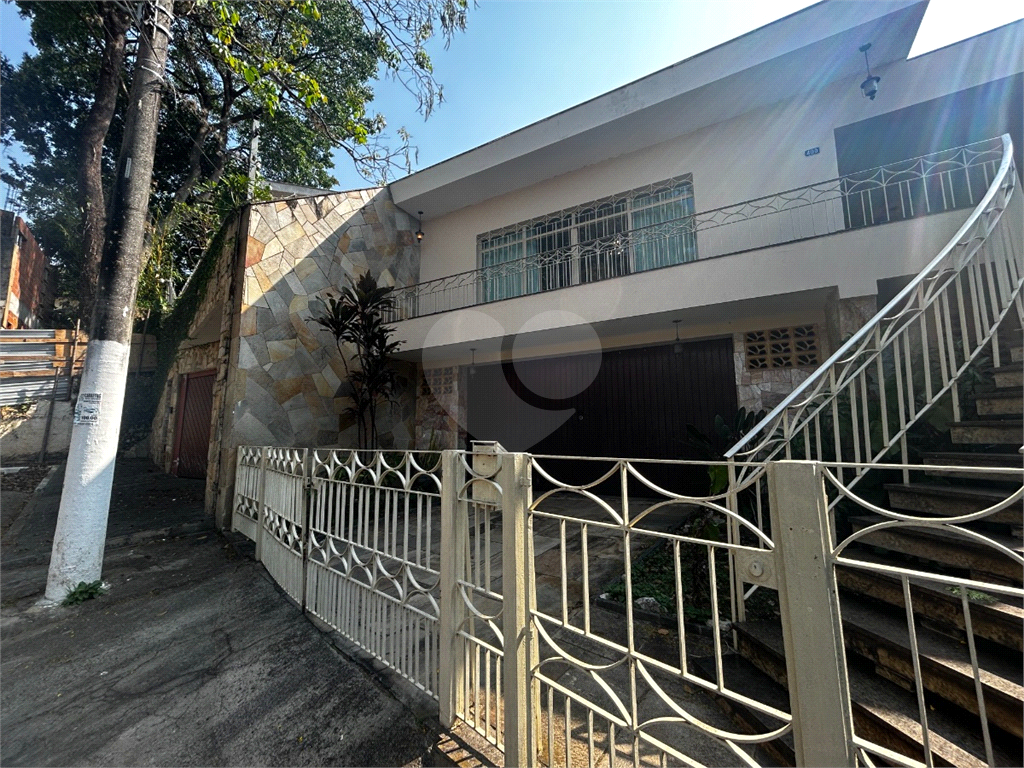 Casa térrea com 4 dormitórios no Jardim Floresta (Tucuruvi)