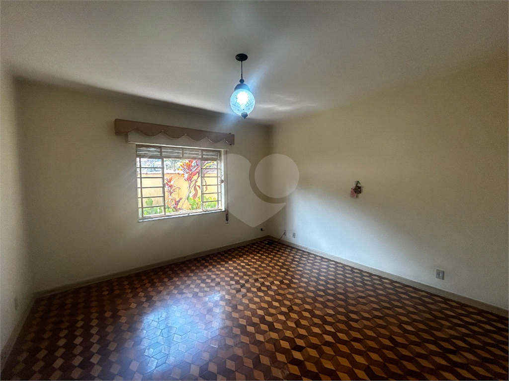 Casa térrea com 4 dormitórios no Jardim Floresta (Tucuruvi)