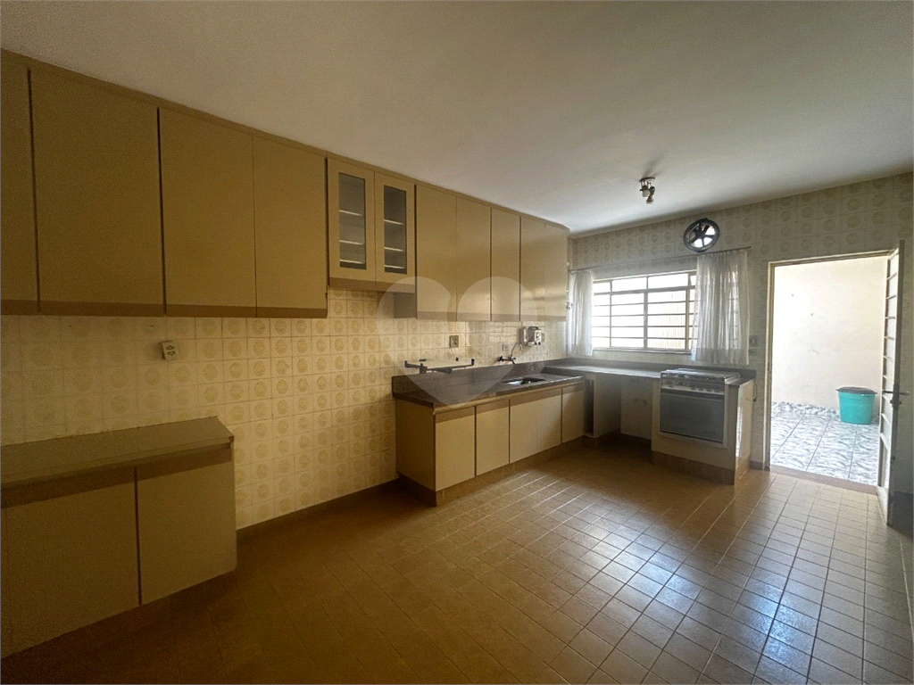 Casa térrea com 4 dormitórios no Jardim Floresta (Tucuruvi)