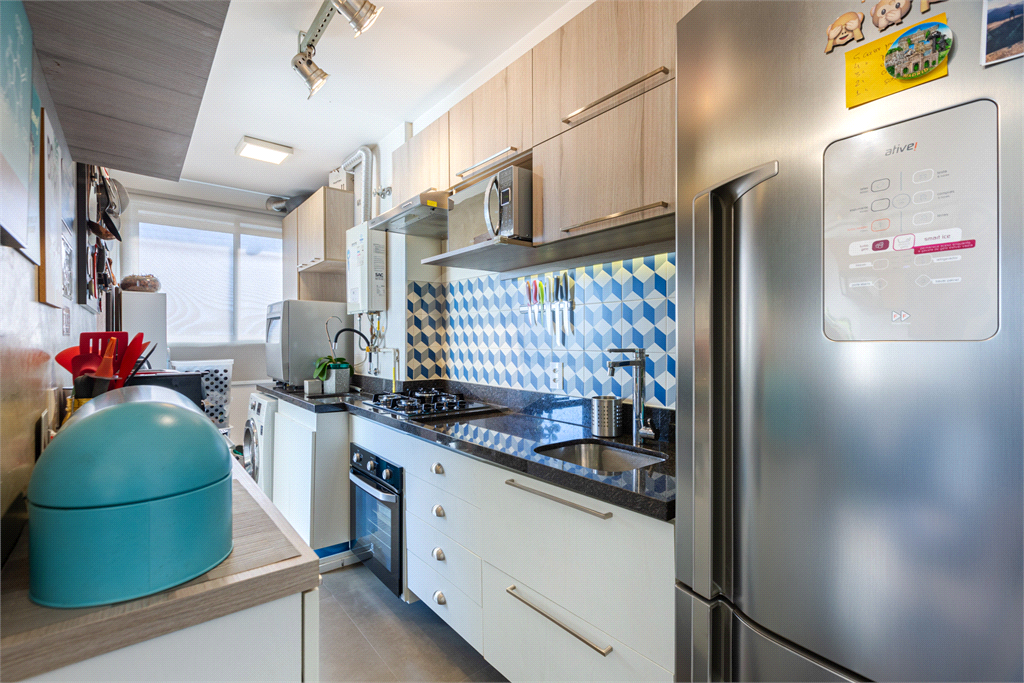 APARTAMENTO À VENDA COM 1 QUARTO - 1 VAGA NA VILA ANÁSTACIO
