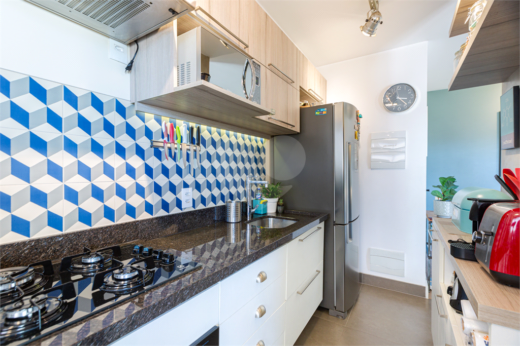 APARTAMENTO À VENDA COM 1 QUARTO - 1 VAGA NA VILA ANÁSTACIO