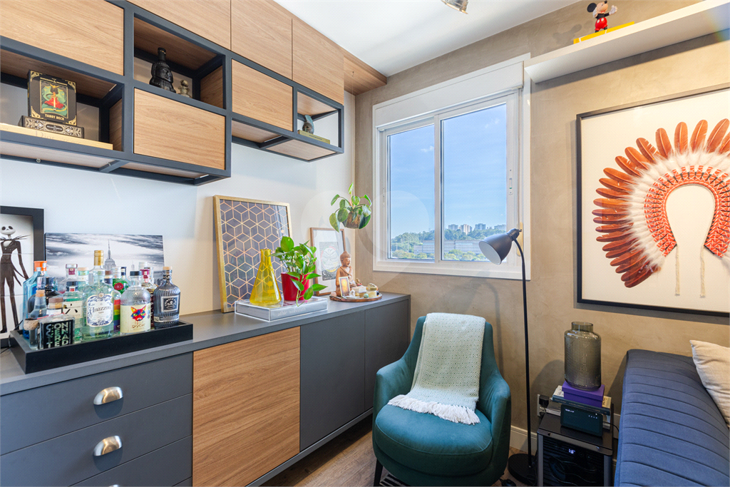 APARTAMENTO À VENDA COM 1 QUARTO - 1 VAGA NA VILA ANÁSTACIO