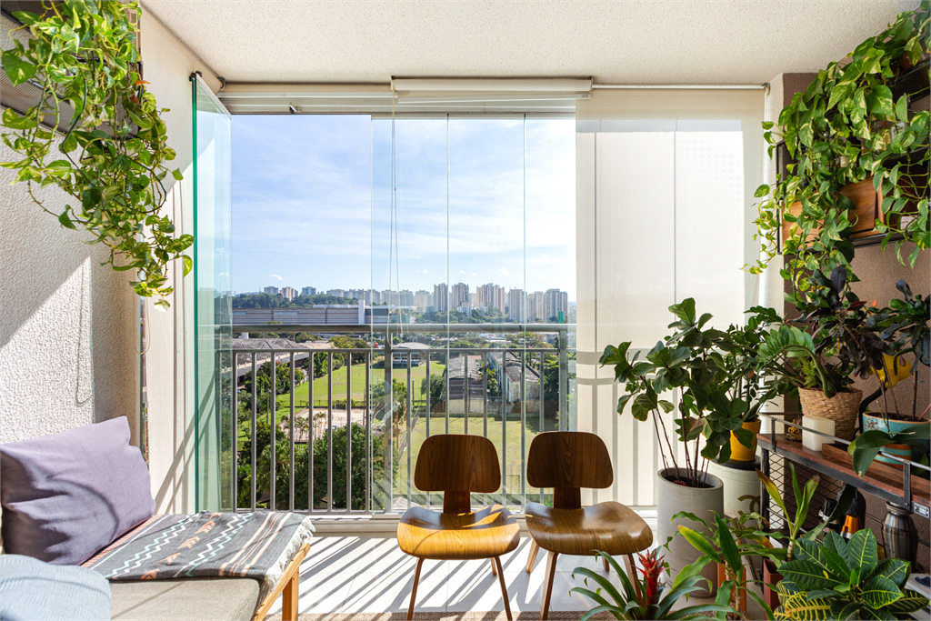 APARTAMENTO À VENDA COM 1 QUARTO - 1 VAGA NA VILA ANÁSTACIO