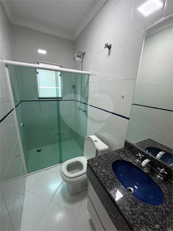 Casa de Condomínio com piscina à venda - conforto e segurança em um só lugar