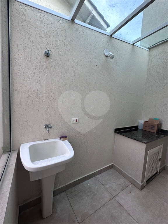 Casa de Condomínio com piscina à venda - conforto e segurança em um só lugar