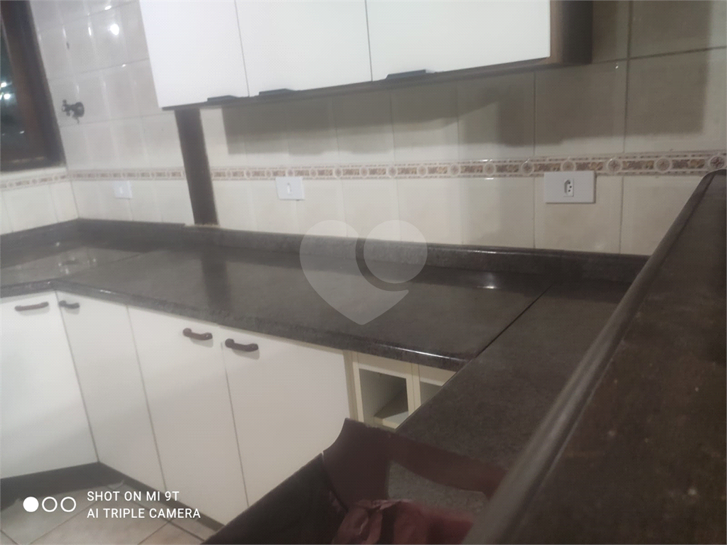 Sobrado à venda e aluguel com 3 quartos, 98m² - Foto 13
