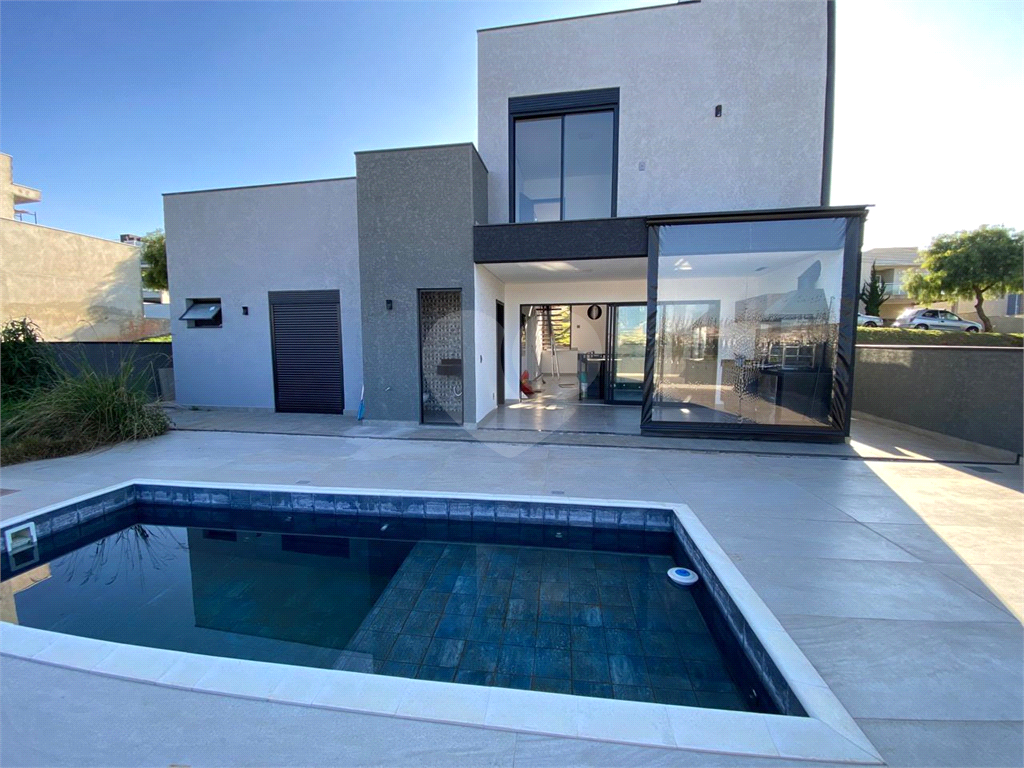 Casa de Condomínio para alugar com 3 quartos, 348m² - Foto 5