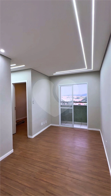 Apartamento à venda com 2 quartos, 47m² - Foto 1