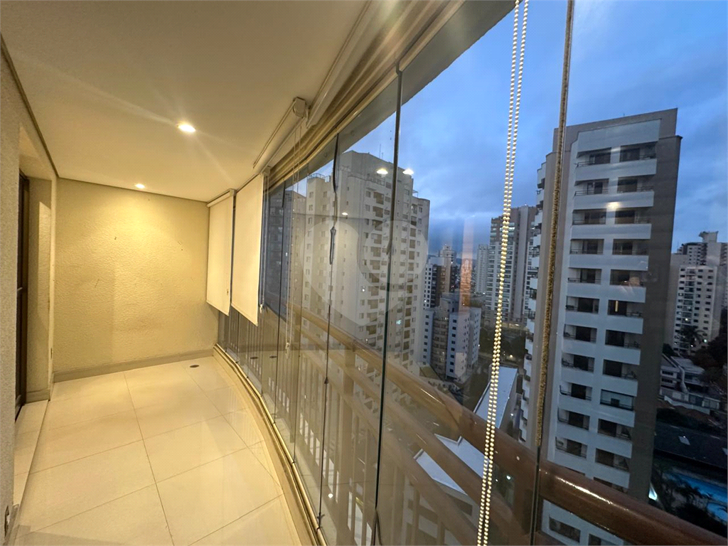 APARTAMENTO em SANTANA