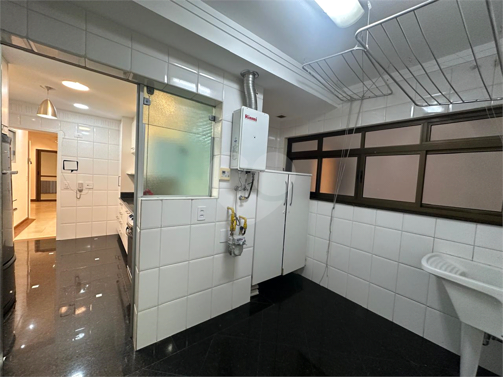 APARTAMENTO em SANTANA
