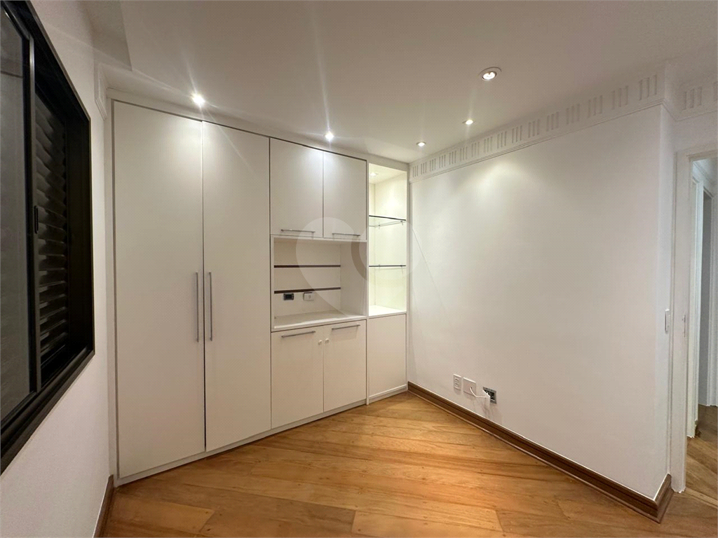 APARTAMENTO em SANTANA