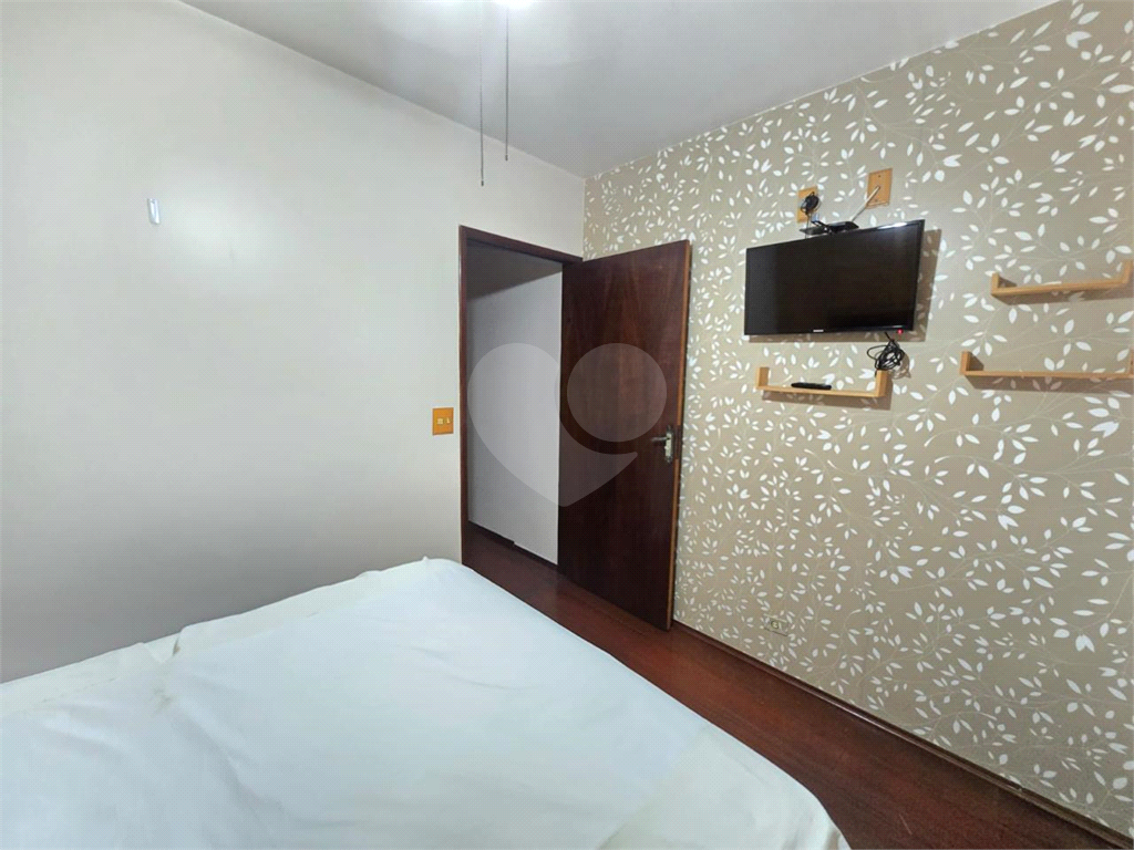 Casa em Condomínio Fechado 