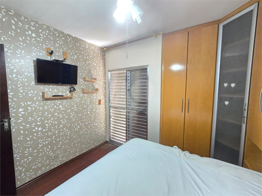 Casa em Condomínio Fechado 