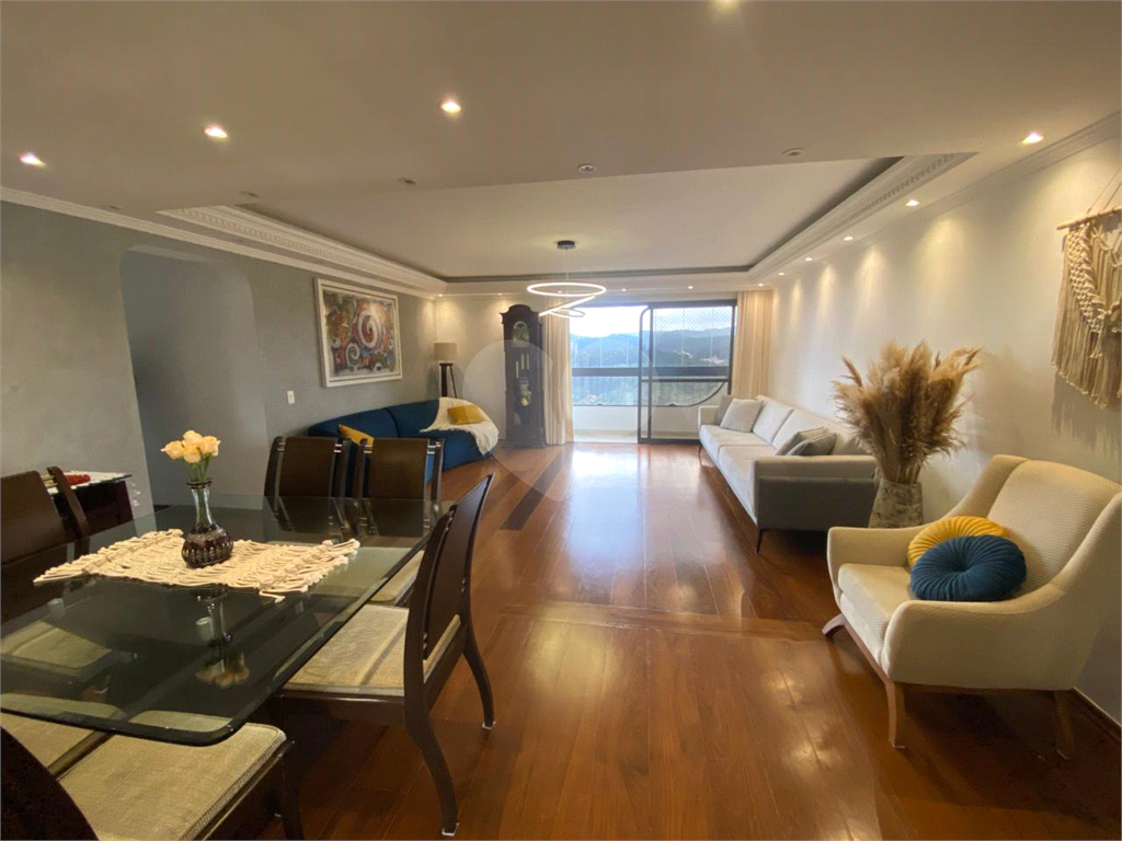 Apartamento à venda com 3 quartos no Mandaqui