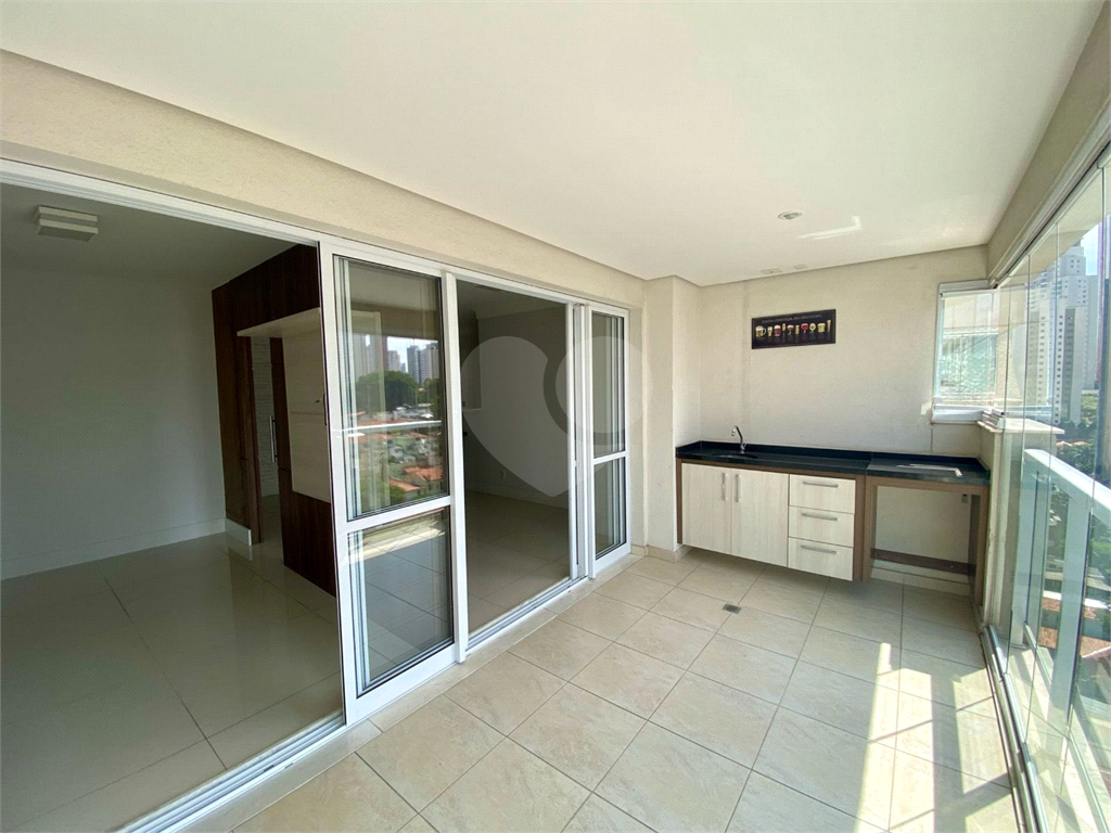 APARTAMENTO em ANÁLIA FRANCO