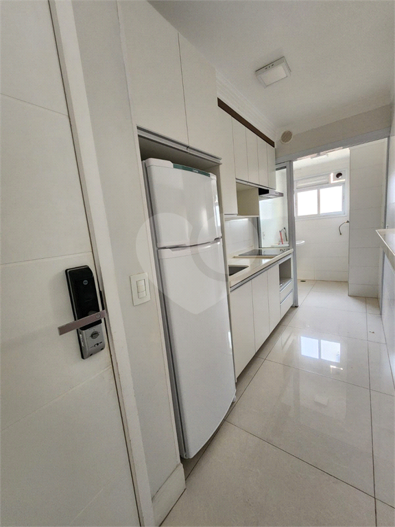 APARTAMENTO em ANÁLIA FRANCO
