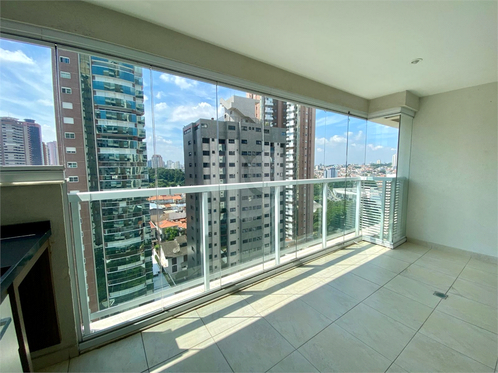 APARTAMENTO em ANÁLIA FRANCO