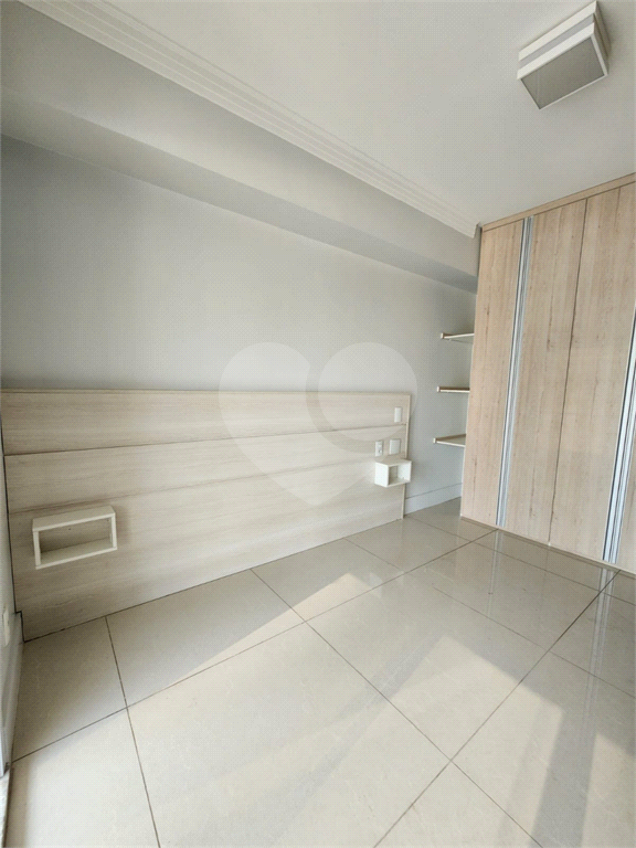 APARTAMENTO em ANÁLIA FRANCO