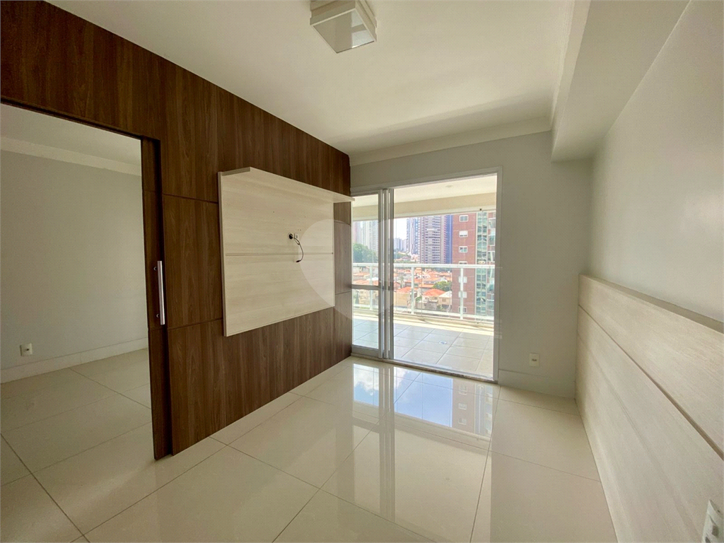APARTAMENTO em ANÁLIA FRANCO