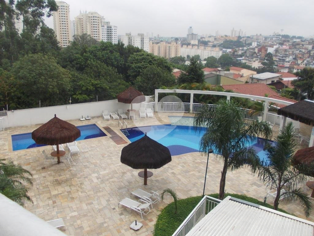 APARTAMENTO em MANDAQUI