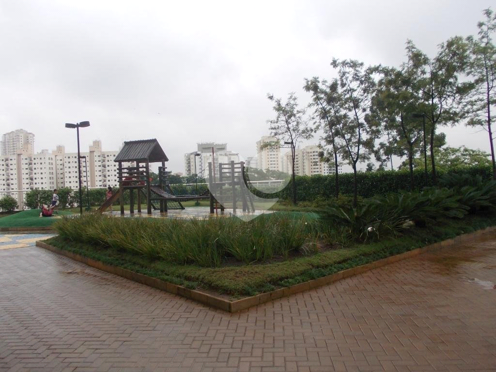 APARTAMENTO em MANDAQUI