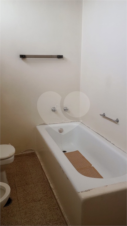 APARTAMENTO 3 DORMITÓRIOS À VENDA EM HIGIENÓPOLIS VENDER