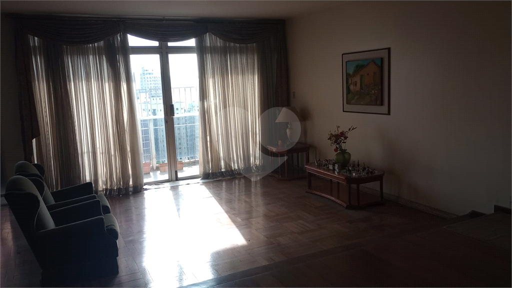 APARTAMENTO 3 DORMITÓRIOS À VENDA EM HIGIENÓPOLIS VENDER