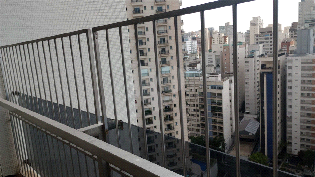 APARTAMENTO 3 DORMITÓRIOS À VENDA EM HIGIENÓPOLIS VENDER