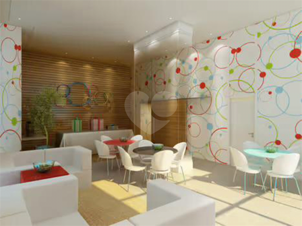 APARTAMENTO em SANTANA
