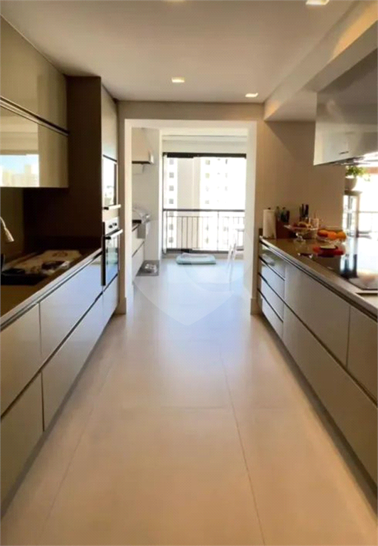 APARTAMENTO em SANTANA