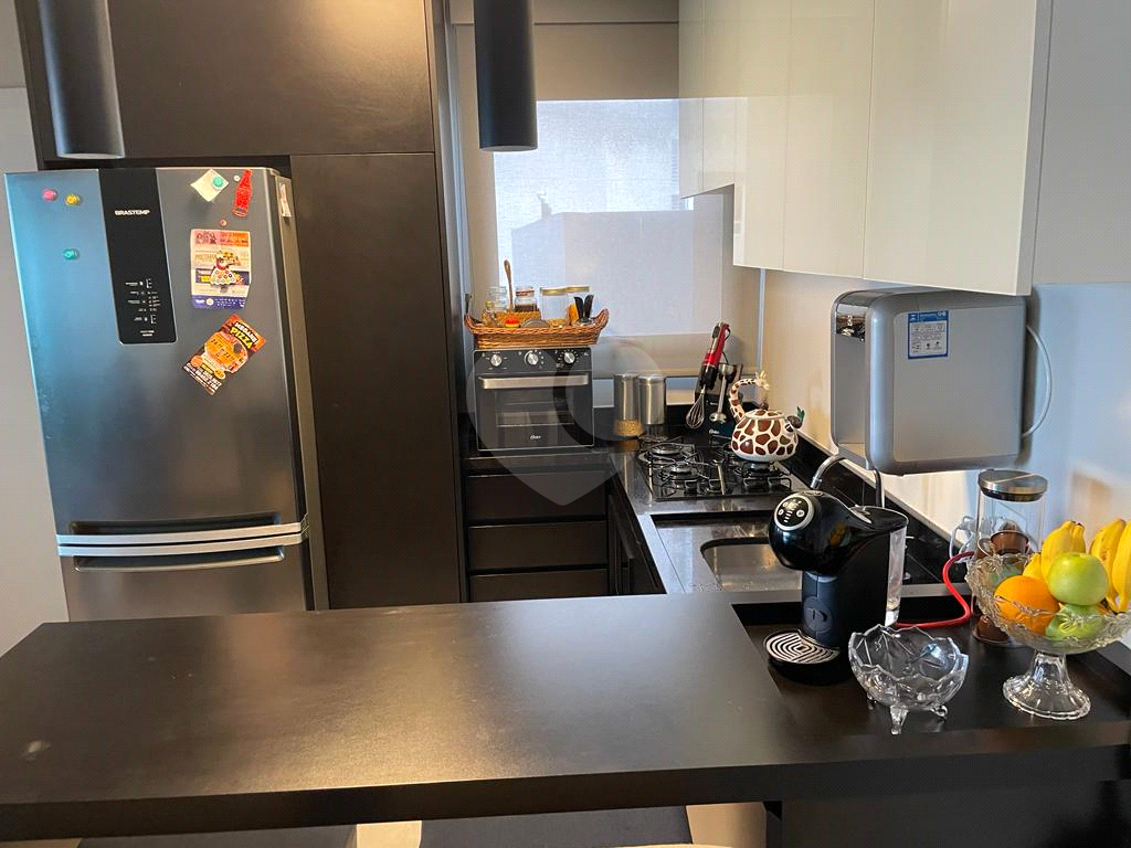 Apartamento VENDA Santa Cecília com 40,29m2, 1 quarto, sala, varanda, cozinha, banheiro e 1 vaga de garagem