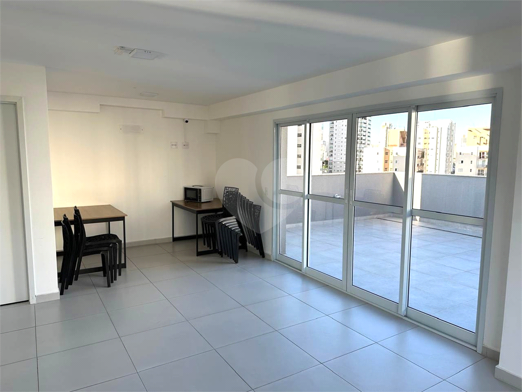 APARTAMENTO em SANTANA