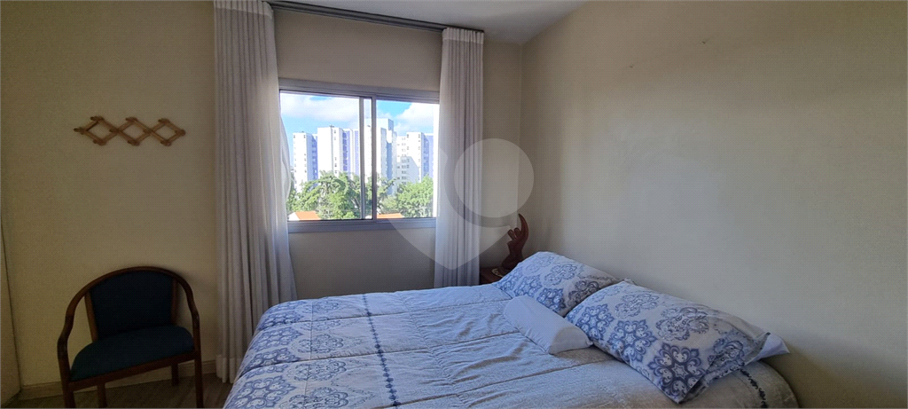 APARTAMENTO em SANTANA