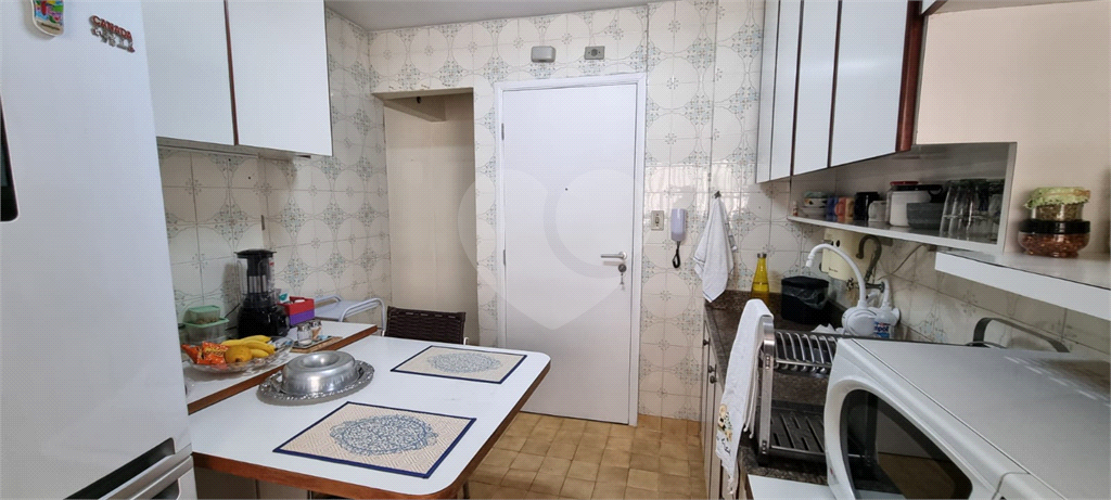 APARTAMENTO em SANTANA