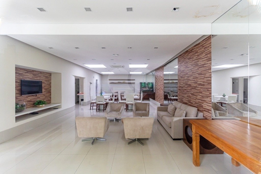 Apartamento Perdizes 3 suítes e 4 vagas de garagem 