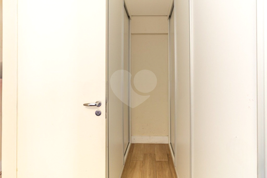 Apartamento Perdizes 3 suítes e 4 vagas de garagem 