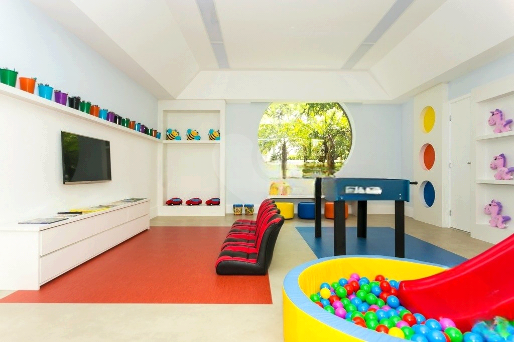 Apartamento Perdizes 3 suítes e 4 vagas de garagem 