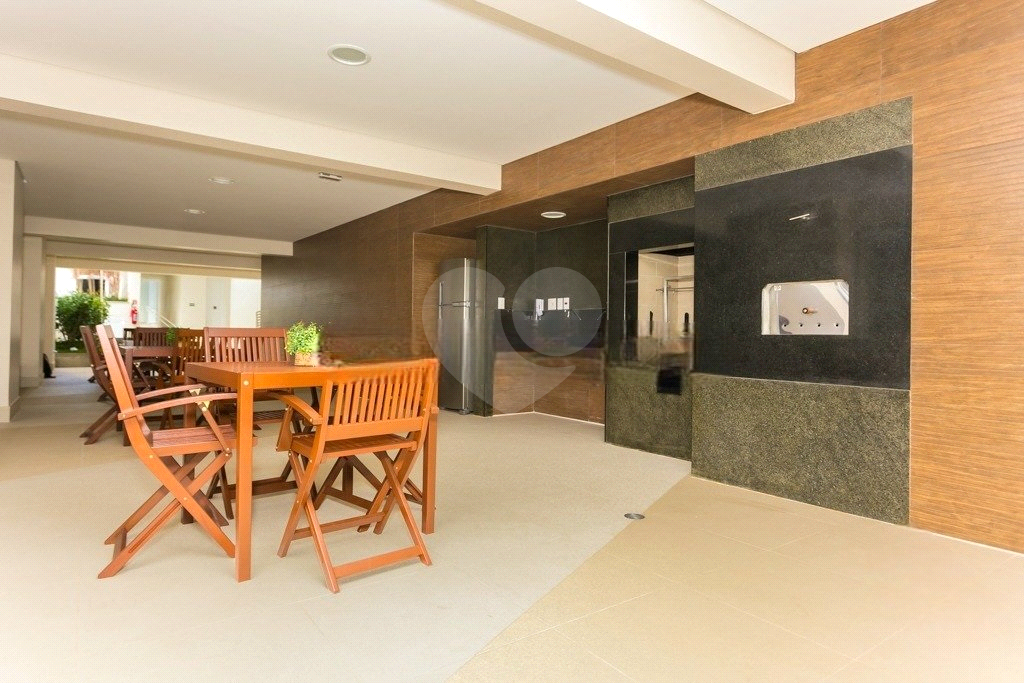 Apartamento Perdizes 3 suítes e 4 vagas de garagem 