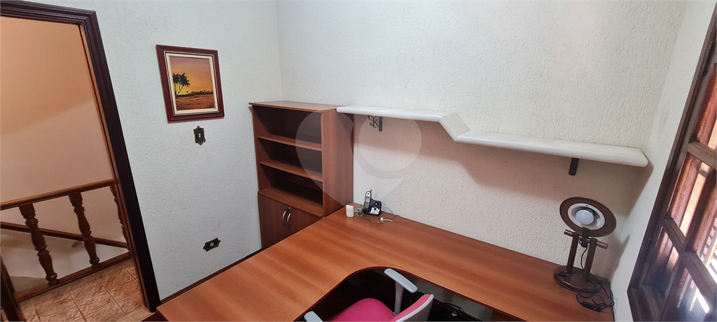 Sobrado à venda | 230m²| 4 Dormitórios ( 2 suítes) | 2 vagas em Vl.Izolina Mazzei| SP!
