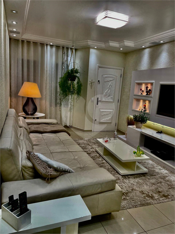 Sobrado à venda na Vila Maria com 135m²